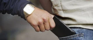 Polisen varnar för fickstölder i julhandeln