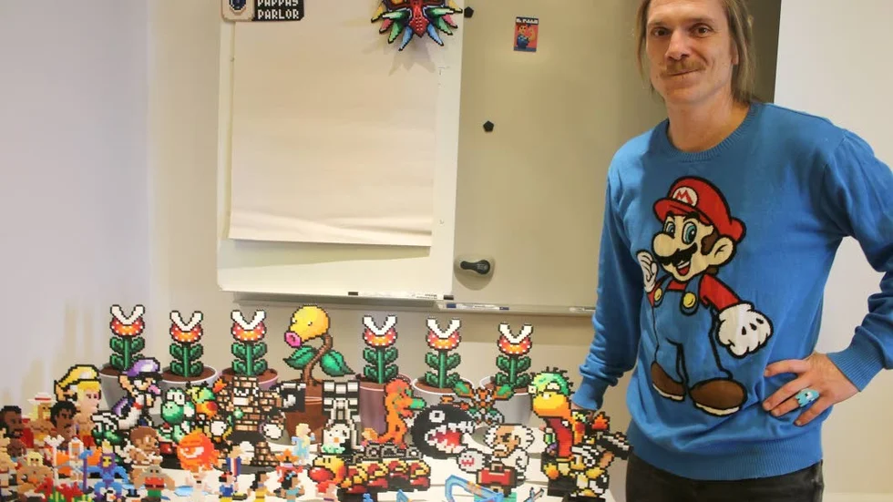 Spelintresserad. Han vill äta raggmunk med mannen som skapade Super Mario.