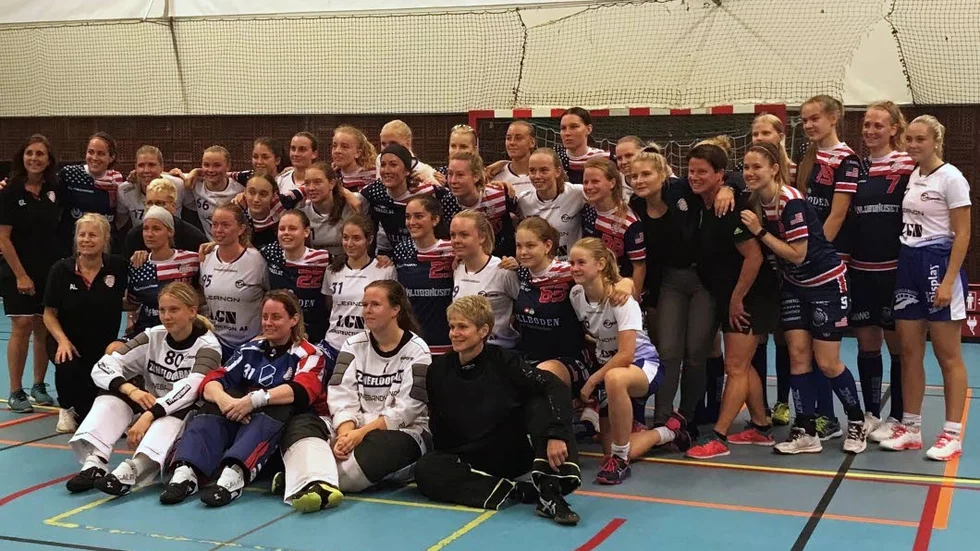 Team USA var på träningsläger i helgen och mötte två olika Linköpingslag i Motala sporthall. Målet är VM i Schweiz.