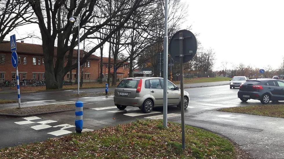 UTREDS. Situationen vid det trafikerade övergångsstället vid Vätternskolan kommer att utredas.