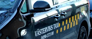 Taxiupphandling oroar politiker