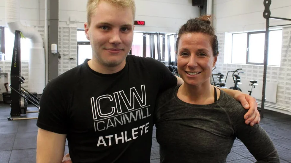 Målgång. Albin Almegård och Malin Karlsson kom i mål i helgen i det världsomfattande Crossfit open. 47 slutförde träningen i Motala.