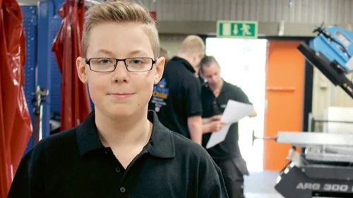 Markus Ahnfalk deltar i sommarskolan och tror att han kommer söka till Allhamra gymnasieskola i framtiden.