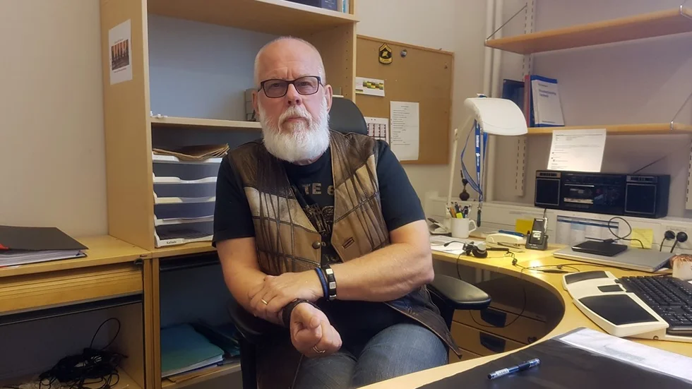 Magnus Thorén har redan börjat städa ur tjänsterummet. Foto: Jerry Prütz