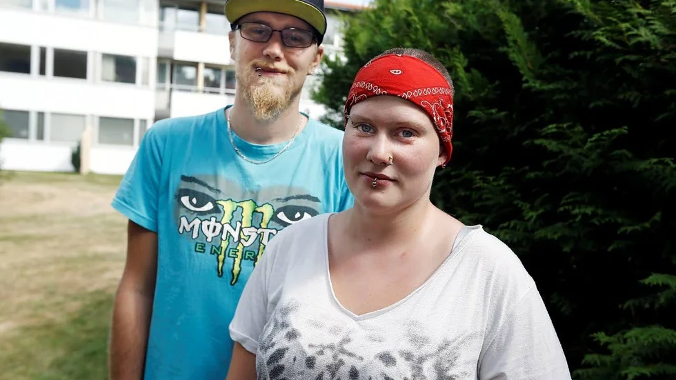Patrik Göthe och Linnéa Mickelsson har varit tillsammans i lite över ett år och delar furry-intresset.