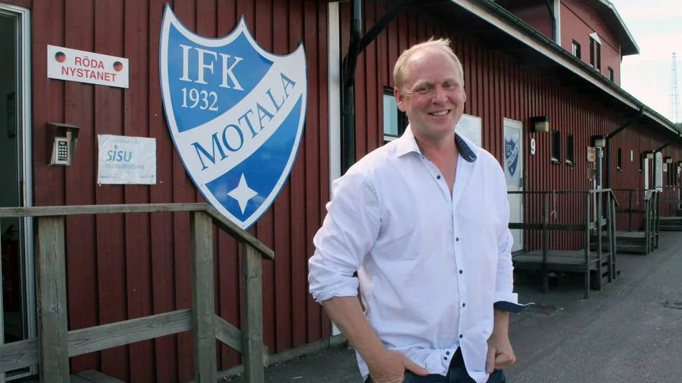 Per Gullbrand får i Stockholm i höst tillsammans med IFK Motalas bandylag berätta om hur laget jobbat med gruppdynamiken.