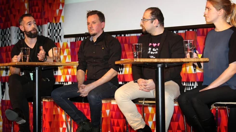 Debattpanelen. Martin Ekdal, entreprenör och affärsängel, Anna Norrevik, producer från Paradox interactive och Jousef Gabro, AR-spelutvecklare som också företrädde IT-företaget Hiq Ace i Linköping.