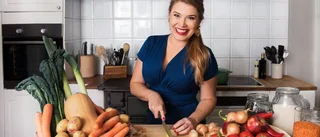 Jessica Frej kan inte låta bli att dela med sig