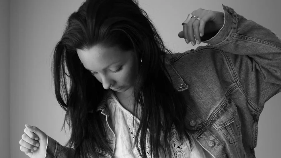 Musiker. Fanny Wandel sjunger, skriver och producerar.