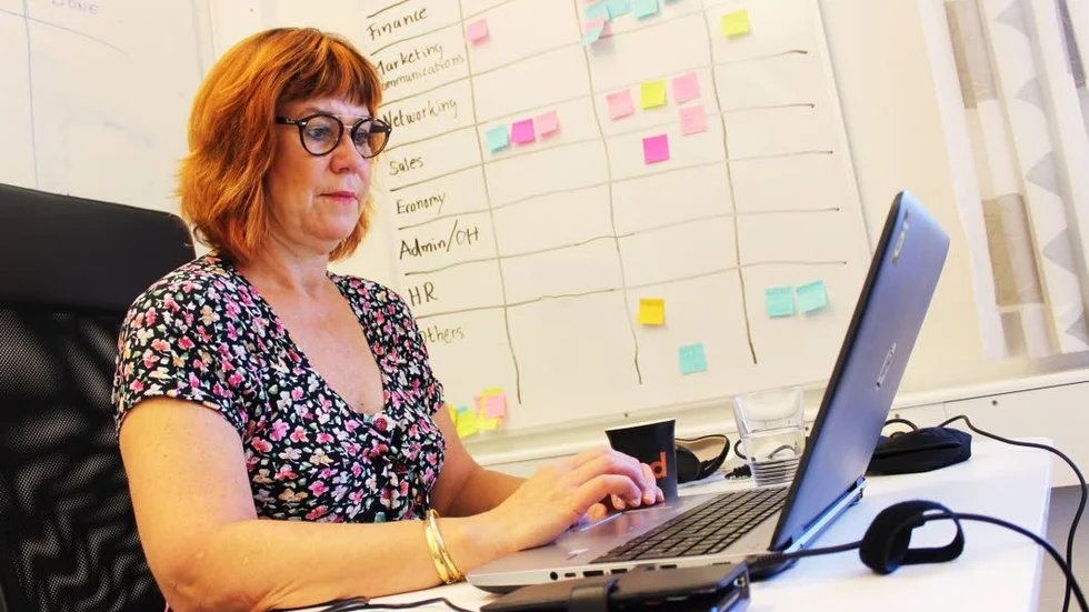 Sedan april 2018 jobbar Lena med affärsutveckling på start-up företaget Epishine i Linköping.