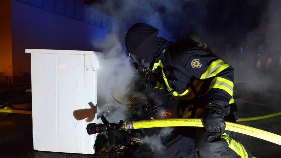 Boven i dramat. Här ses den torktumlare som orsakade branden i huset på Storgatan.