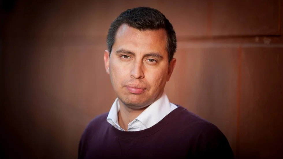 Juan-Pablo Roa vill att man ska neka fler studenter som är synbart berusade.