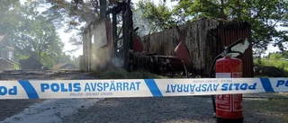Misstankarna om mordbrand kvarstår