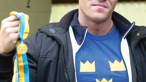 Pricksäker. Sonny Lindberg från Storebro sköt hem ett SM-guld i banskjutning i Stockholm i helgen.