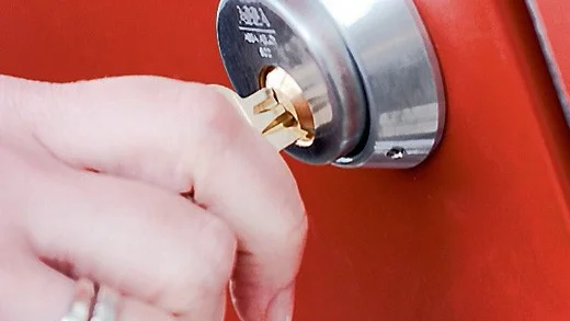 Med våren kommer bostadsförsäljningen igång.