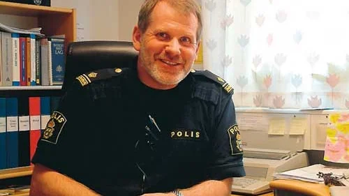 Oseriösa försäljare härjar i Kinda och närpolischefen i Kinda/Ydre, Lars-Johnny Jonsson varnar för dessa personer. Foto: Lars-Göran Bexell