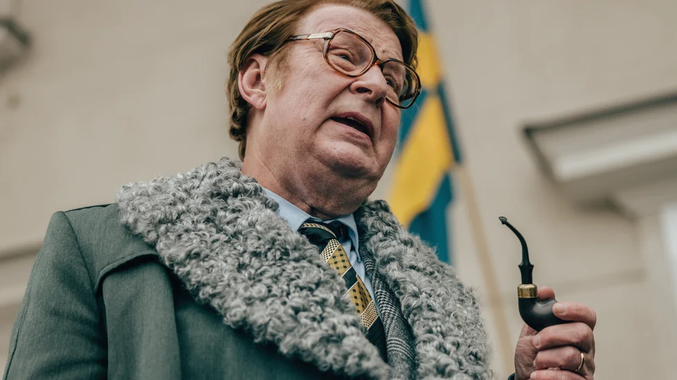 Rolf Lassgård trivs helhjärtat i rollen som Thorbjörn Fälldin i "Whiskey on the rocks".