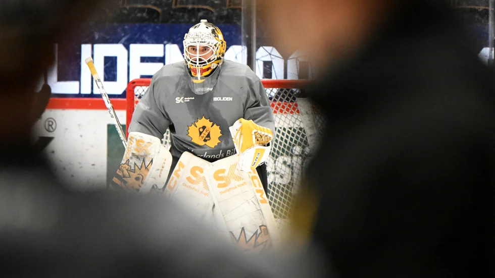 Gustaf Lindvall är tillbaka i full träning och numera också tillgänglig för spel, meddelade Skellefteå AIK efter måndagens isträning.