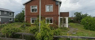 65-åring ny ägare till 50-talshus i Västervik – 1 220 000 kronor blev priset