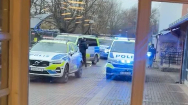 Polis på Ljunkan. 