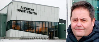 Mattorna släpper i sportcentret – måste bytas