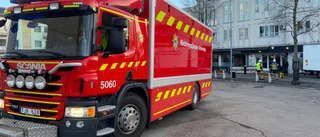 Räddningstjänsten ryckte ut – snabb insats utanför nattklubben