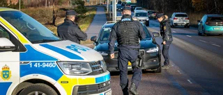 Kontroll av taxibilar – efter larm om vapentransporter