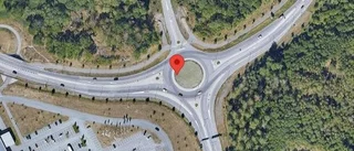 Stopp på väg 709 på grund av olycka med flera fordon