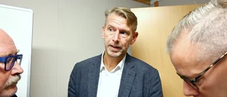 Åtta laddade minuter – efter månader av tystnad