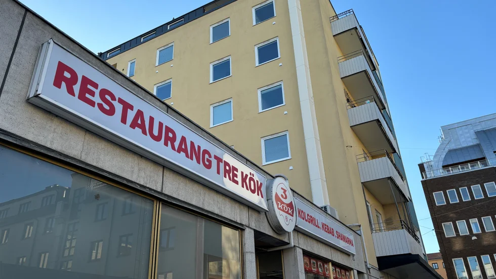 Restaurang Tre kök i Eskilstuna har gått i konkurs. Dock kvarstår många frågetecken kring verksamheten.