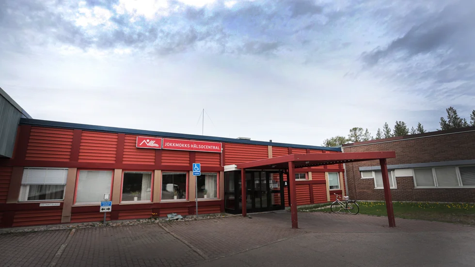 Jokkmokks hälsocentral är utan internet och telefon.