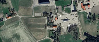 Nya ägare till stor villa i Enköping