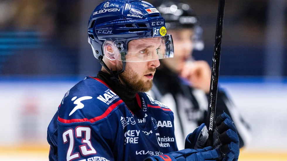 Robin Kovacs.