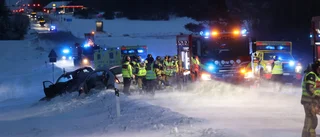 Fyra personer till sjukhus – efter olycka på väg 55