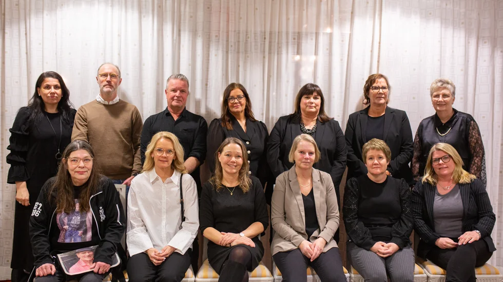 13 av jubilarerna kom till onsdagens jubileumsmiddag på restaurangskolan.