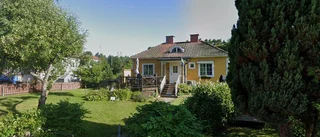 Nya ägare till 40-talshus i Malmköping – 1 175 000 kronor blev priset