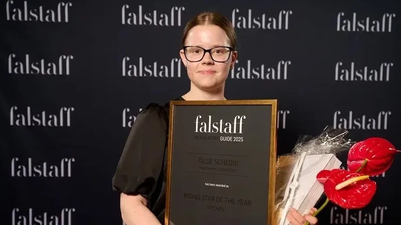 Tilde Schedin, från Katrineholm, fick utmärkelsen Årets stjärnskott inom kök på Falstaffgalan i Malmö. 