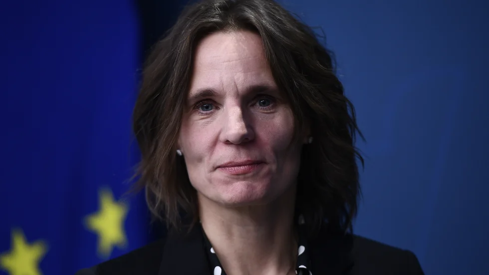 Företrädare för Miljöpartiet i Enköping gratulerar Jessica Roswall till nya jobbet och anser att det förpliktar för framtiden.