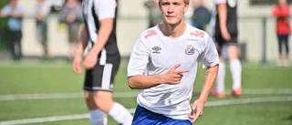 Summering av fotbollshelgen: Bröderna From hade lekstuga mot Bureå – Rönnskär dominant i seriefinalen