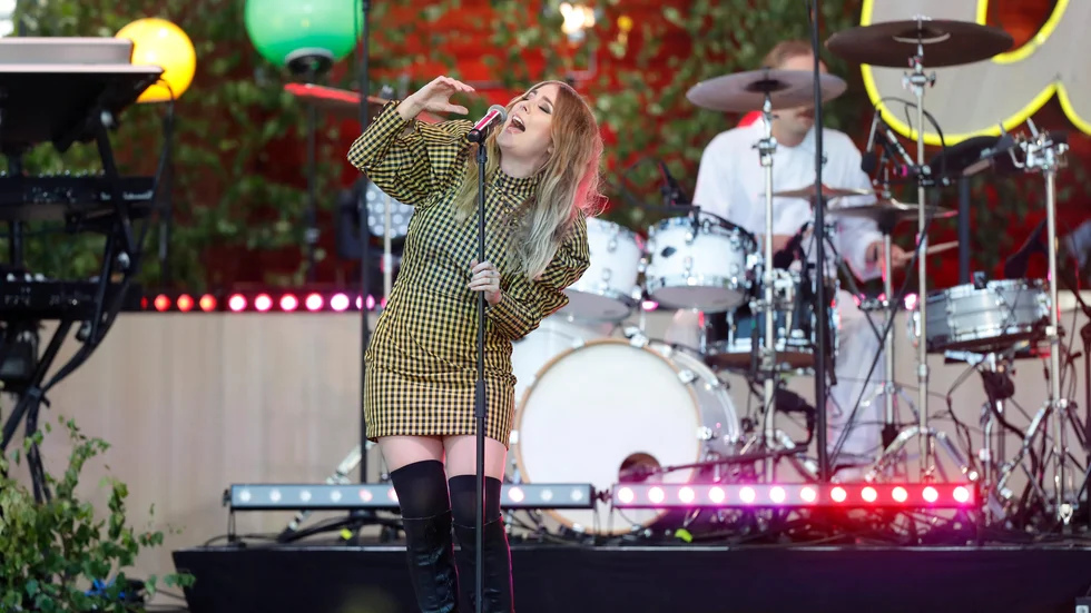 Miss Li kommer att spela på Borggården under stadsfesten i augusti.