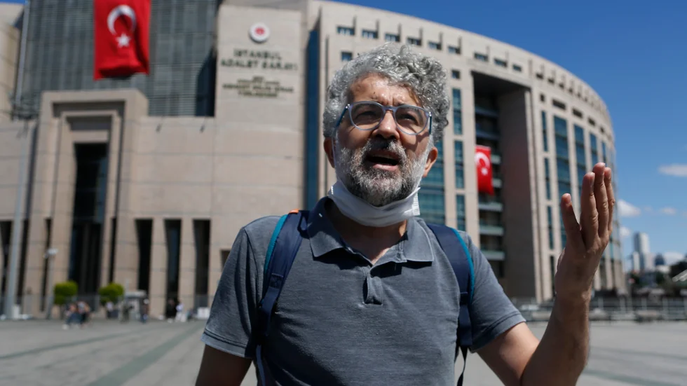 Erol Önderoğlu från Reportrar utan gränser kritiserar häktningen. Arkivbild.