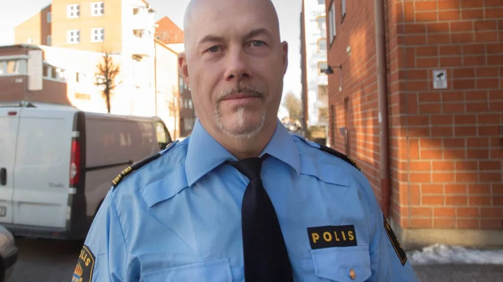 Dennis Ejdvinsson, kommunpolis i Katrineholm, Flen och Vingåker, berättar om förra årets brottsutveckling.