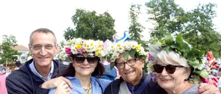 Somrig folkfest på Vallarna lockade långväga besökare