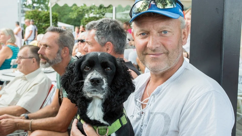 Niklas Sandliden, från Stockholm, fick nöja sig med en publikplats då kördeltagandet denna gång fått ge efter för golfintresset.