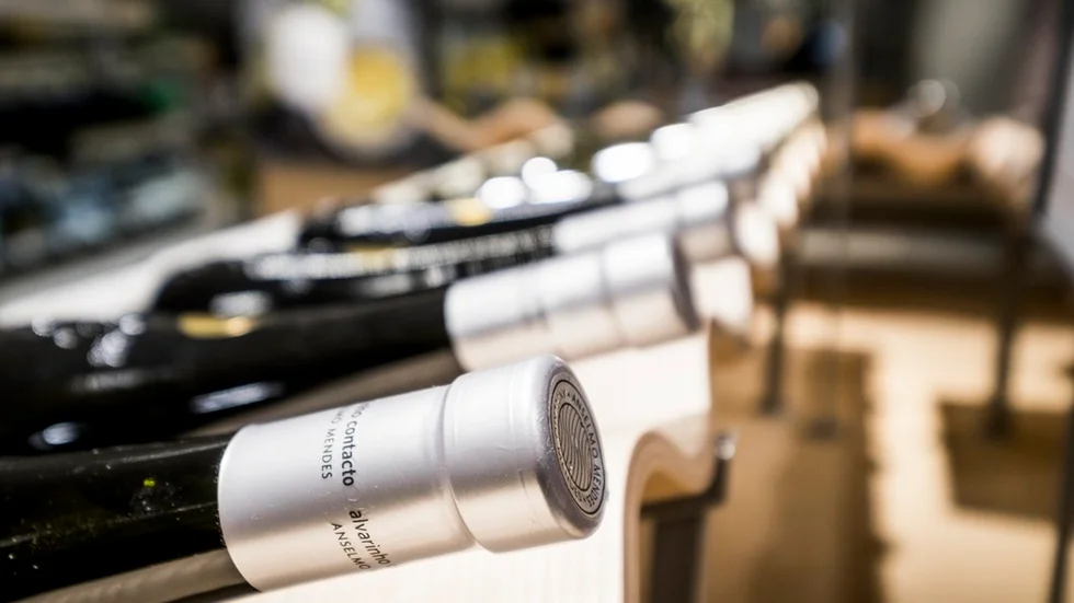 Att alkoholen är ett våra största samhällsproblem både när det gäller hälsa för individen och kostnader när det gäller skadegörelse och sjukvård borde vi få mycket mer information om, menar insändarskribenten.