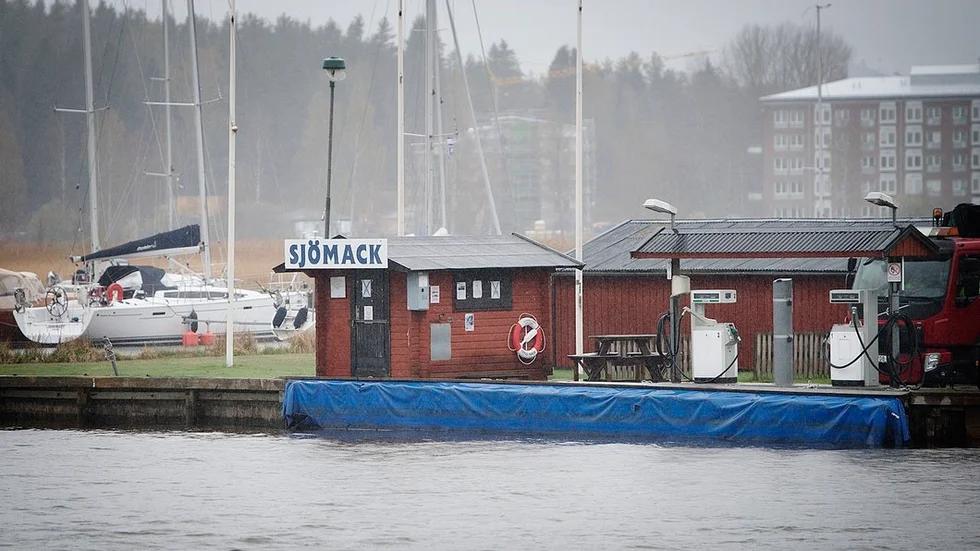 Om inte kommunen lyckas ordna fram en ny placering för Nyköpings sjömack, kommer båtfolket vara hänvisade till sjömackar på andra orter från och med nästa sommar.