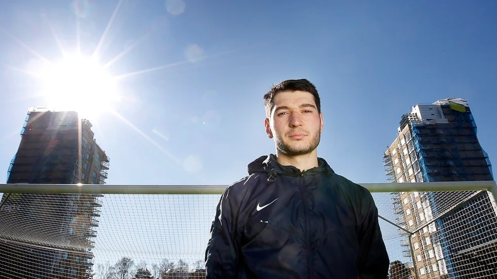 Mittfältaren Anel Rashkaj är tillbaka i Eskilstuna och AFC. Han ser fram mot premiären i Superettan som spelas mot Brage på Tunavallen på påskafton.