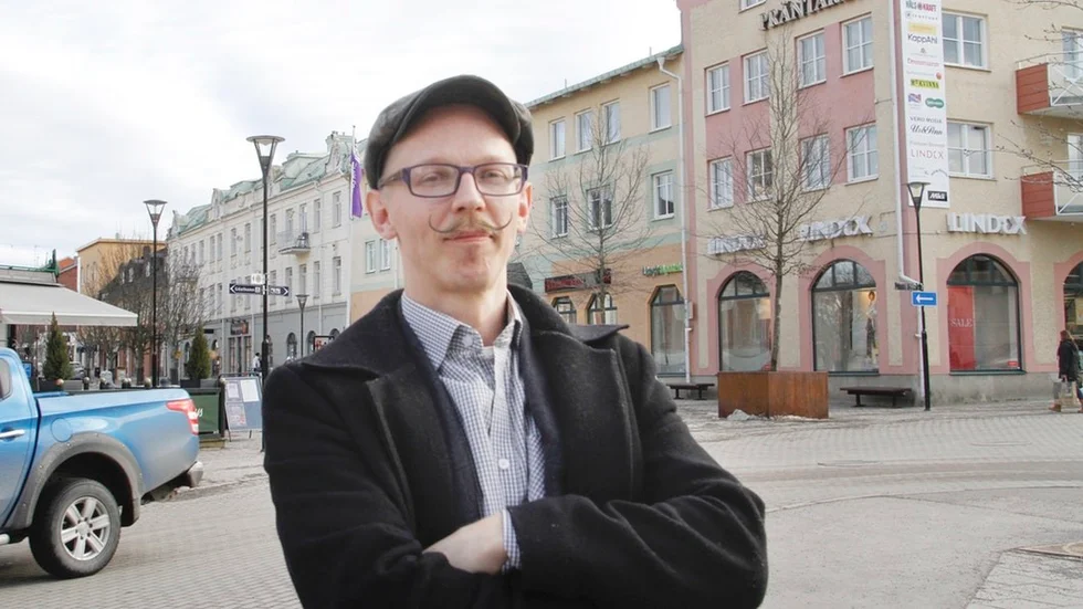 På Facebook uppmanar Strängnäsbon Oscar Sandberg alla att bojkotta Solberga handelsplats för att gynna stadens ursprungliga centrum.