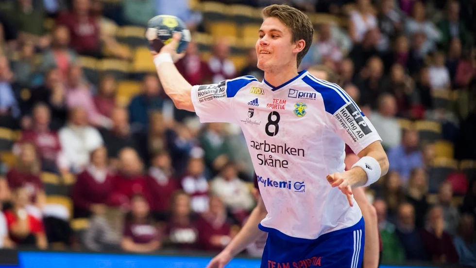 Vänstersexan Hampus Andersson var en av de drabbade och är med sina 138 mål på 23 matcher Ystads främste målskytt under säsongen.