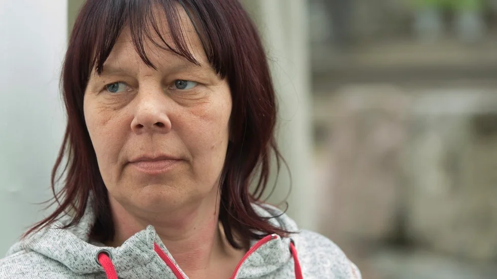 Cicci Trydeus jobbar i en av butikerna nära tivolit. – Hela Gnesta bara blev tyst, berättar hon.